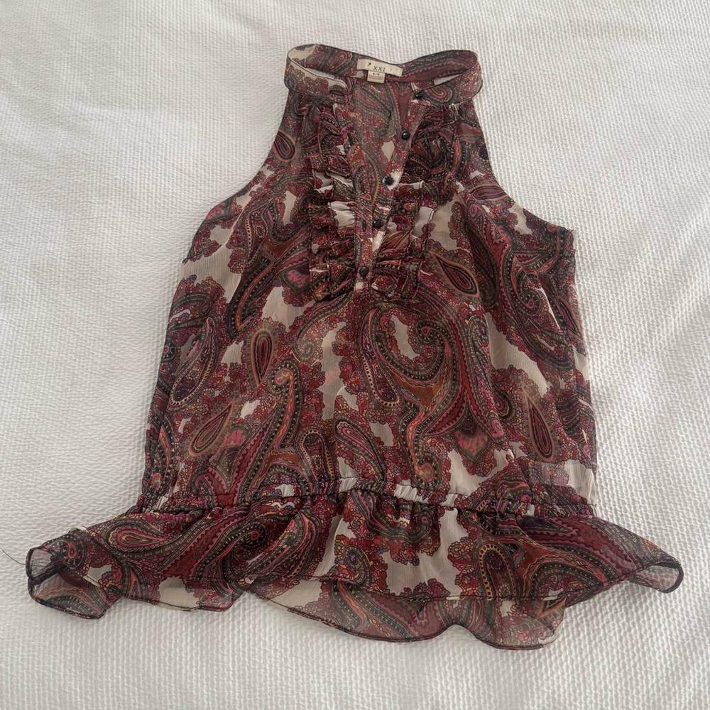 Forever 21 Ruffled Sleeveless Blouse in Red and Pink